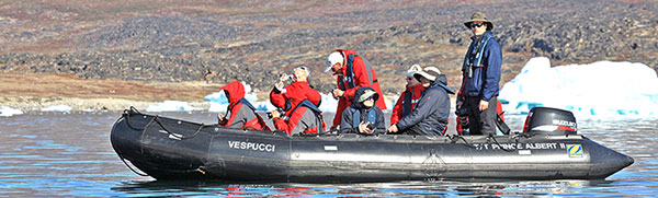 Rob Suisted photo guiding, Greenland, Arctic. Join us in Wellington